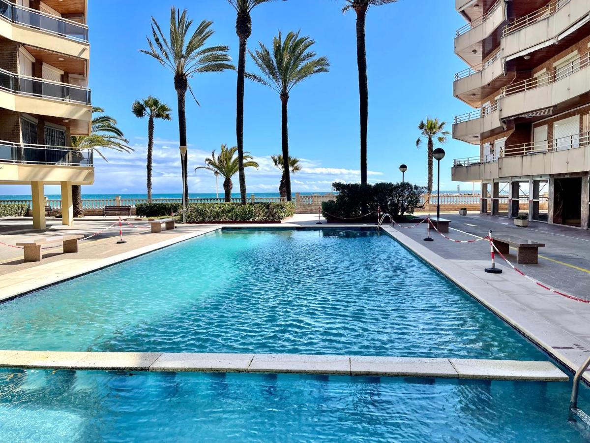 Apartbeach Marina Playa Climatizado Y Vistas Playa Apartment Cambrils Ngoại thất bức ảnh